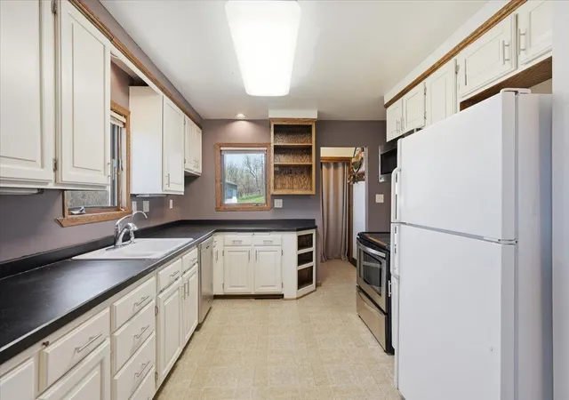 3rd image of N7716 State Road 65, River Falls, WI 54022 | MLS# 7037301