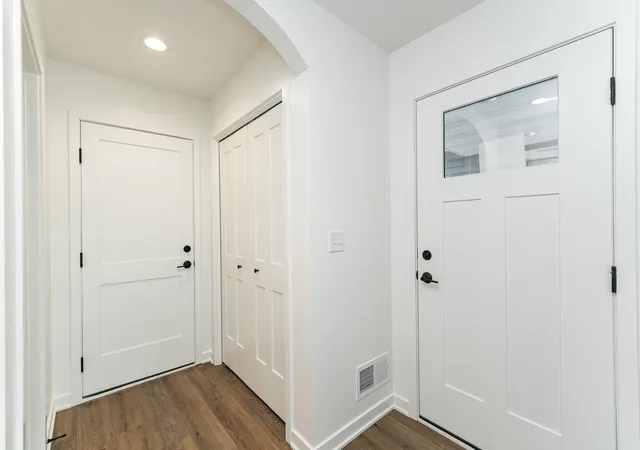 3rd image of 1093 Century Village Ln Ne, Rochester, MN 55906 | MLS# 7037328