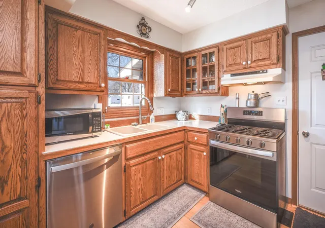 3rd image of 103 E Interlaken Rd, Fairmont, MN 56031 | MLS# 7037404
