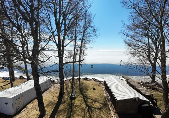 5th image of 43333 Vista Rd, Isle, MN 56342 | MLS# 7037423