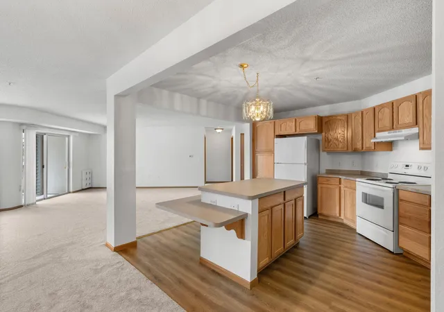 1st image of 2155 6th Ln Se #101, Cambridge, MN 55008 | MLS# 7037649