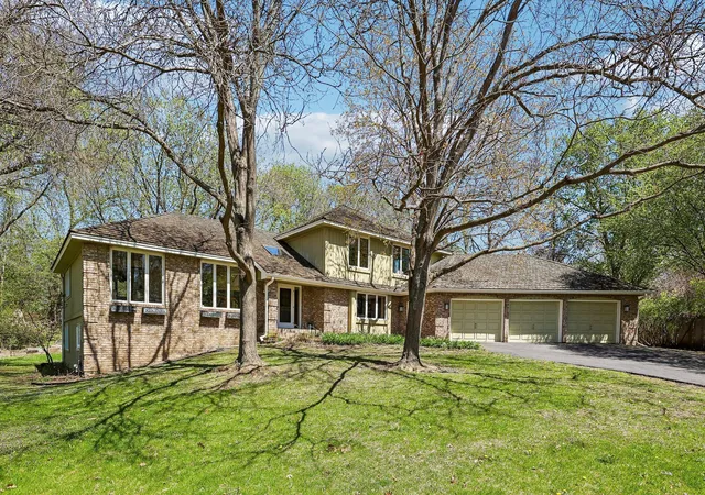 1st image of 16300 Adeline Ln, Wayzata, MN 55391 | MLS# 7037775