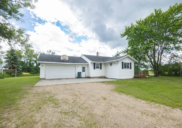 4th image of 27142 County Hwy 73, Deer Creek, MN 56527 | MLS# 7038252