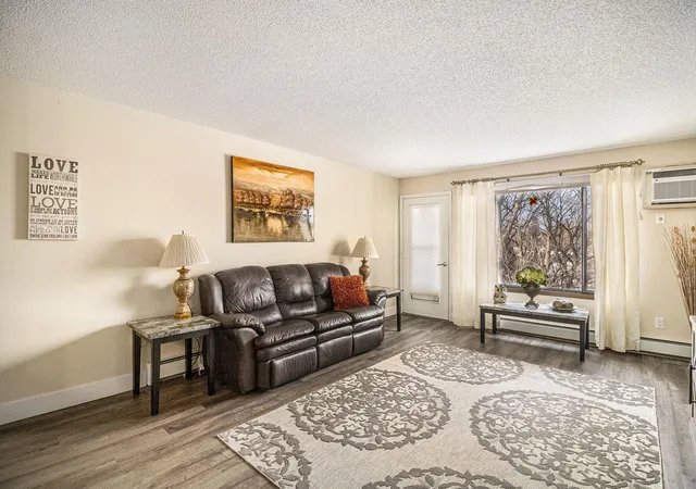 Photo 3 of Condo for sale at 4001 Heritage Hills Dr #304, Minneapolis, MN 55437 | MLS# 7038316 | Listing updated on 2026-08-29