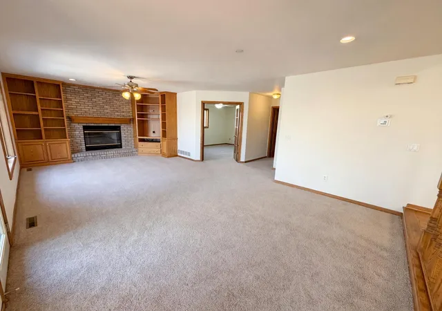 Photo 3 of Single family home for sale at 8433 Upland Ln N, Maple Grove, MN 55311 | MLS# 7038526 | Listing updated on 2026-08-28