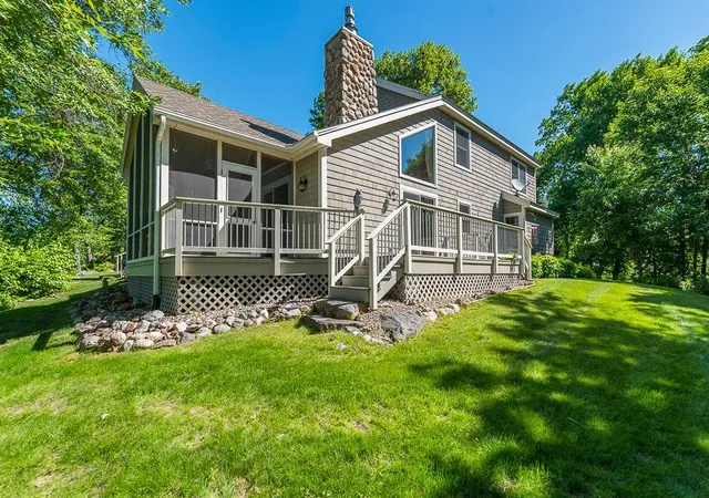 Homes for sale in Brainerd, MN | 1399 E Pointe Dr, Brainerd, MN 56401 | MLS# 7038610