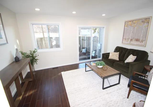 Photo 1 of Single family home for sale at 410 Livingston Ave, Saint Paul, MN 55107 | MLS# 7038726 | Listing updated on 2026-10-21