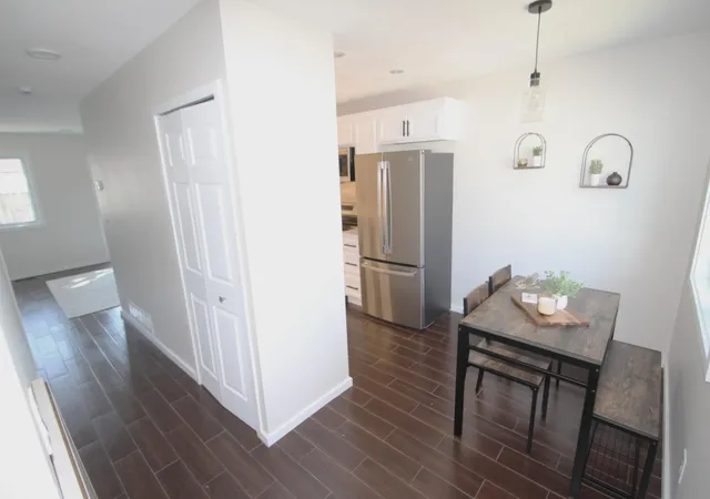 Photo 3 of Single family home for sale at 410 Livingston Ave, Saint Paul, MN 55107 | MLS# 7038726 | Listing updated on 2026-10-21