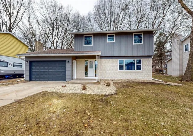Photo 1 of Sale Pending at 1819 Wilshire Dr Ne, Rochester, MN 55906 | MLS# 7038738 | Listing updated on 2026-08-20