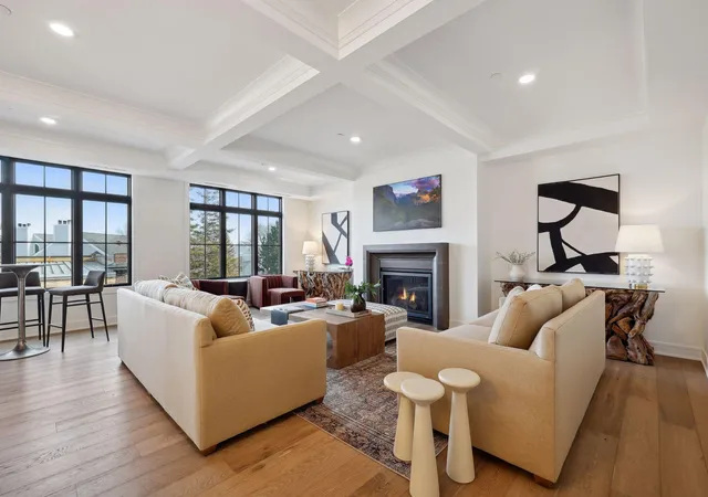 1st image of 511 2nd St #3, Excelsior, MN 55331 | MLS# 7038770