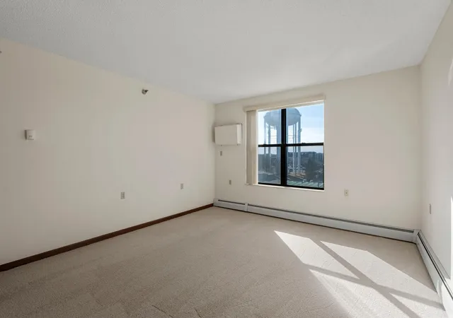 Photo 4 of Condo for sale at 7600 Golden Valley Rd #600, Minneapolis, MN 55427 | MLS# 7038908 | Listing updated on 2026-08-27