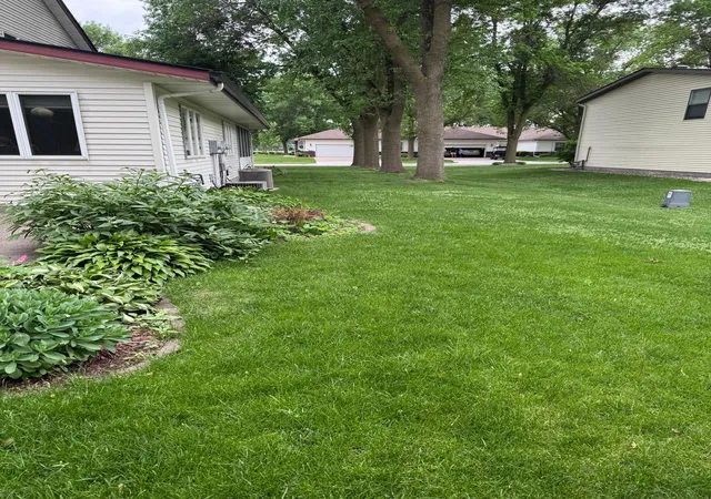 Photo 3 of Single family home for sale at 715 1st Street SE, New Prague, MN 56071 | MLS# 7039000 | Listing updated on 2026-08-25