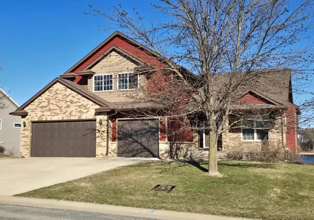 Homes for sale in Lonsdale, MN | 502 Pond View Dr Se, Lonsdale, MN 55046 | MLS# 7039139