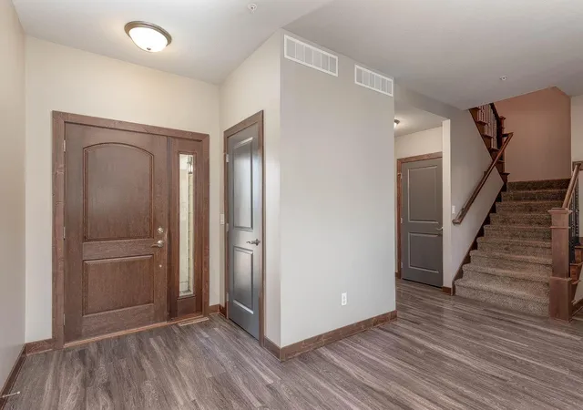 4th image of 814 Pinnacle Path, Mankato, MN 56001 | MLS# 7039218