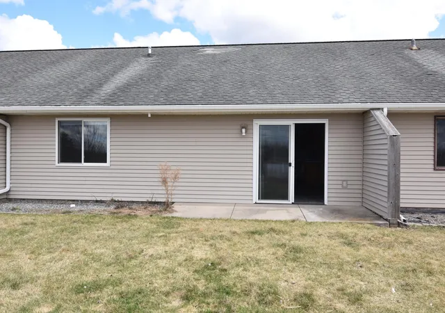 Homes for sale in Baudette, MN | 687 County Road 1 Sw #4, Baudette, MN 56623 | MLS# 7039248