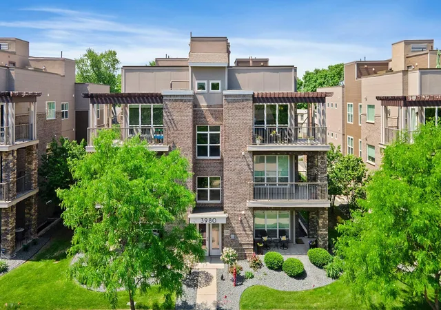 1st image of 3980 Wooddale Ave S #302, Minneapolis, MN 55416 | MLS# 7039291