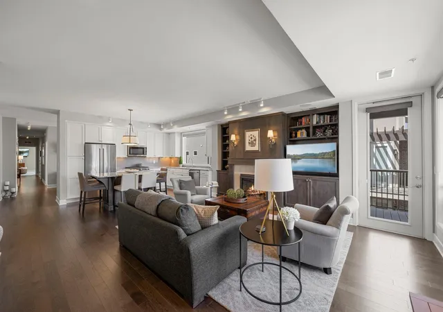 3rd image of 3980 Wooddale Ave S, St. Louis Park, MN 55416