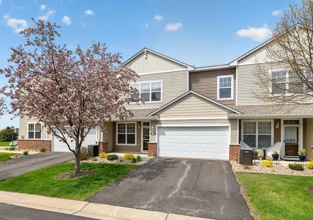 1st image of 290 Emory Ln Se, Rochester, MN 55904 | MLS# 7039305