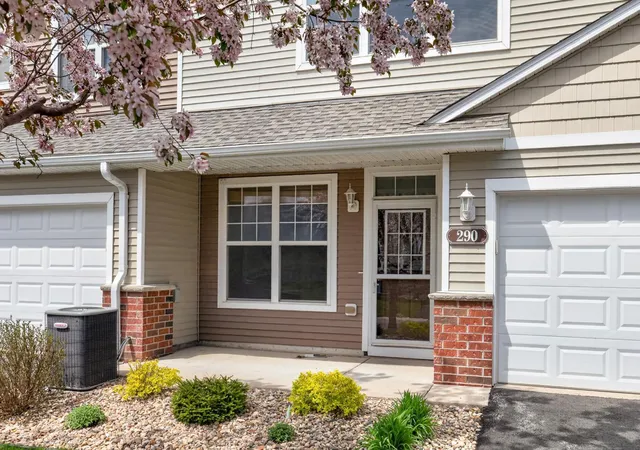 2nd image of 290 Emory Ln Se, Rochester, MN 55904 | MLS# 7039305