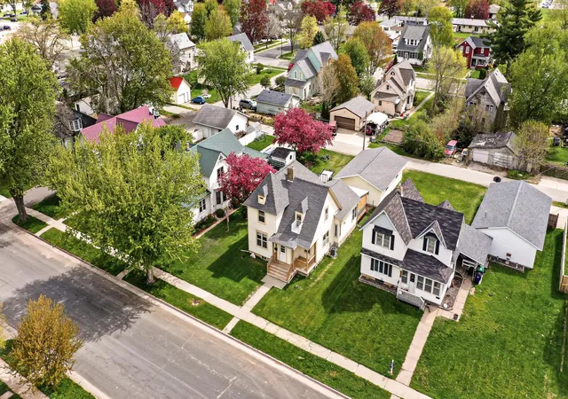2nd image of 1231 Church Ave, Saint Charles, MN 55972 | MLS# 7039599
