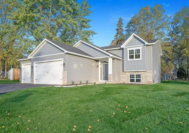 3rd image of 2Xxx Sw 8Th St, Grand Rapids, MN 55744 | MLS# 7039741