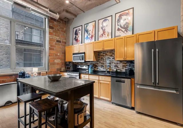 2nd image of 521 S 7th St #223, Minneapolis, MN 55415 | MLS# 7039875