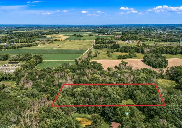 1st image of 25xxx Itasca Ave, Forest Lake, MN 55025 | MLS# 7040080