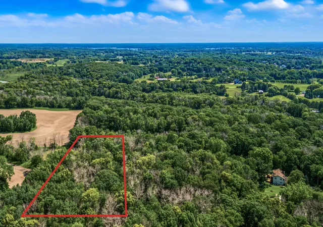 1st image of 25179 Itasca Ave, Forest Lake, MN 55025 | MLS# 7040081