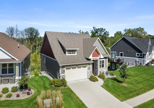 3rd image of 18374 Jurel Wy, Lakeville, MN 55044 | MLS# 7040604