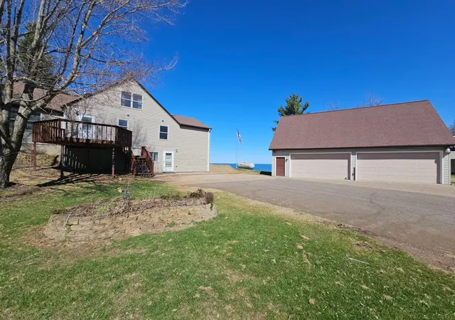 3rd image of 46501 Lucretia Ln, Isle, MN 56342 | MLS# 7040634