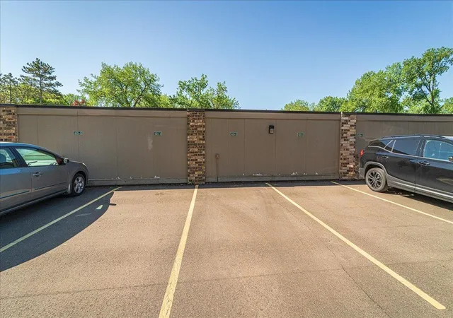 25th image of 4524 Cedar Lake Rd S #3, Minneapolis, MN 55416 | MLS# 7040791