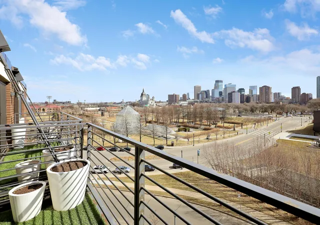 Photo 2 of Sale Pending at 48 Groveland Ter #414, Minneapolis, MN 55403 | MLS# 7041145 | Listing updated on 2026-08-31