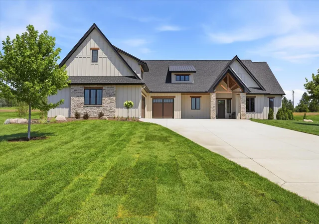 2nd image of 7982 Eldorado Rd, Prior Lake, MN 55372 | MLS# 7041151