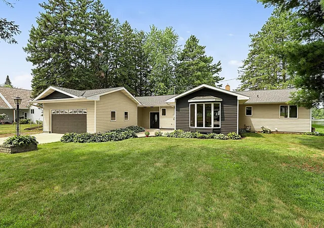 2nd image of 5565 Ne River Rd, Sauk Rapids, MN 56379 | MLS# 7041287