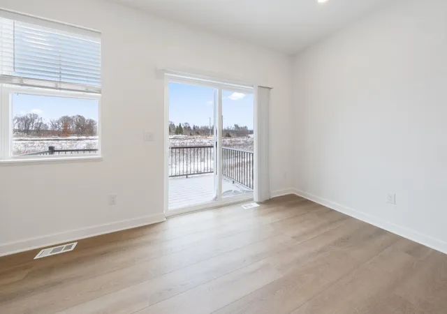 5th image of 3497 Trails End Cir, Saint Paul, MN 55123 | MLS# 7041464