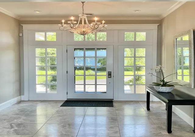 3rd image of 1105 Ferndale Rd W, Wayzata, MN 55391 | MLS# 7041668