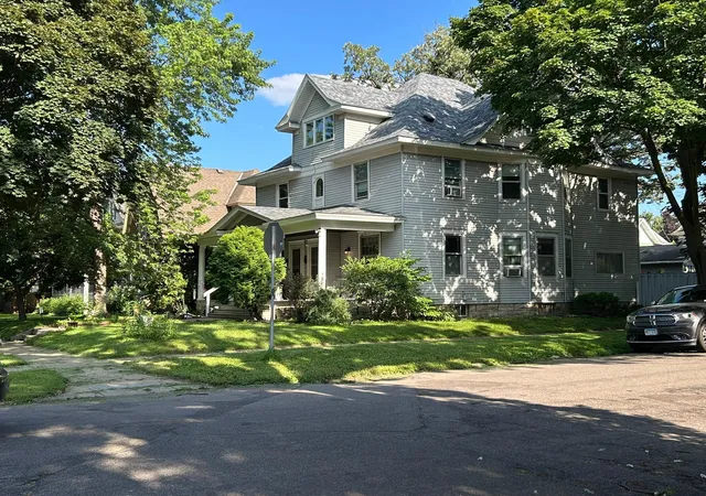 Listing Photo 4 - Condo for sale in building located at 1636-1638 Minnehaha Ave W, Saint Paul, MN 55104