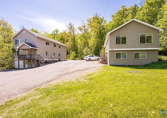 2nd image of 2417 Vermilion Rd, Duluth, MN 55803 | MLS# 7042356