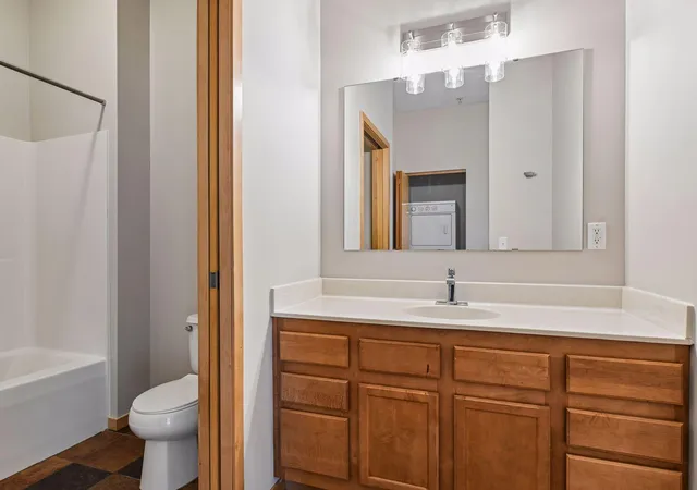 4th image of 4525 Park Commons Dr, St. Louis Park, MN 55416