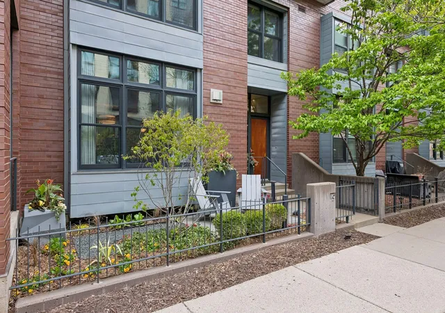 Photo 3 of Sale Pending at 200 Park Ave #110, Minneapolis, MN 55415 | MLS# 7042566 | Listing updated on 2026-09-02