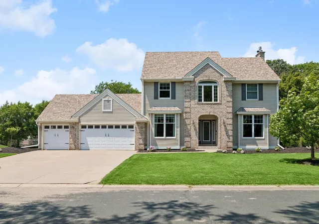1st image of 4299 Westchester Cir, Saint Paul, MN 55123 | MLS# 7042634