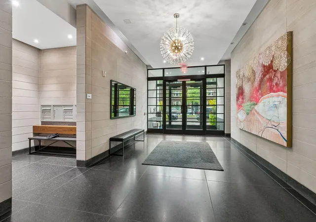 Listing Photo 2 - Condo for sale in building located at 3041 Holmes Ave S, Minneapolis, MN 55408 - Unit #302