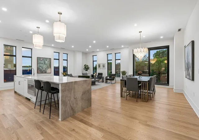 Photo 3 of Condo for sale at 3041 Holmes Ave S #302, Minneapolis, MN 55408 | MLS# 7042687 | Listing updated on 2026-08-27