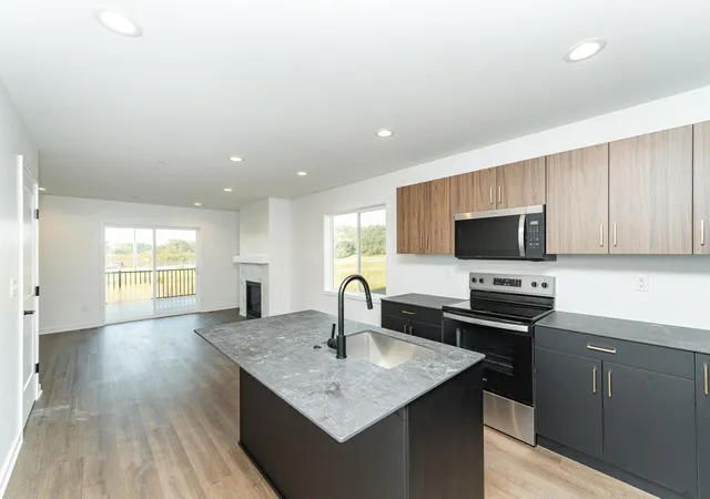 4th image of 1113 Century Village Ln Ne, Rochester, MN 55906 | MLS# 7042706
