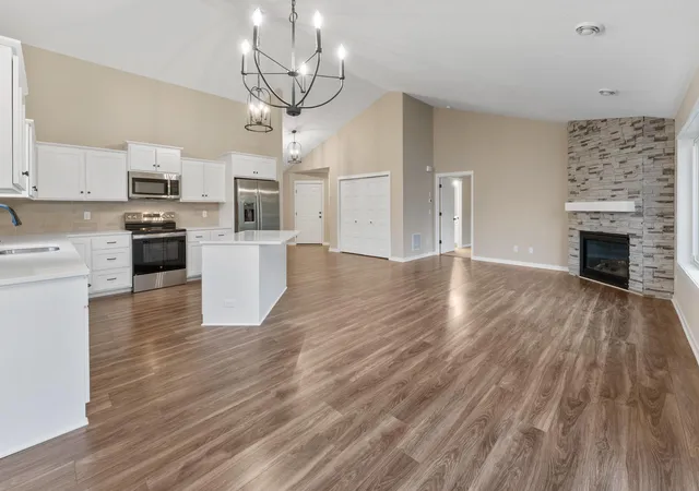 3rd image of 6254 209Th St N, Forest Lake, MN 55025 | MLS# 7042708