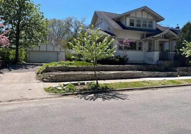 1st image of 3011 W 47th St, Minneapolis, MN 55410 | MLS# 7042824