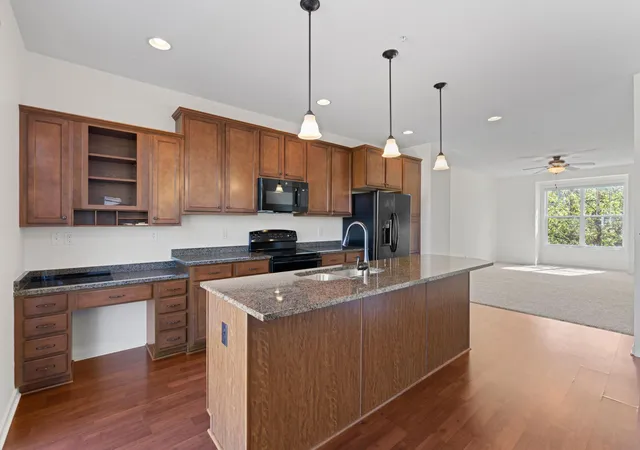 5th image of 9652 Unity Ln N, Minneapolis, MN 55443 | MLS# 7042970