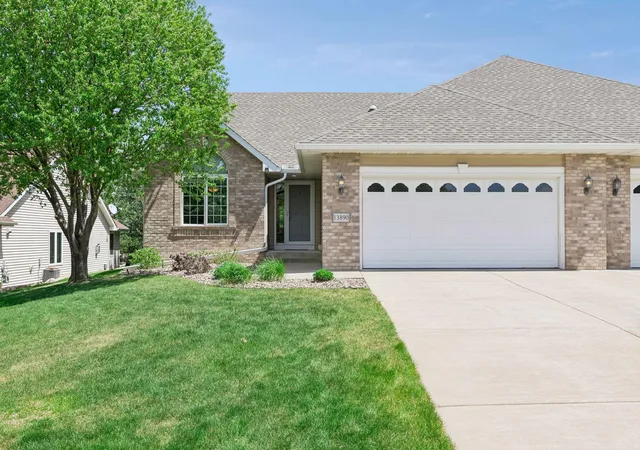 Homes for sale in Rosemount, MN | 13890 Blanca Ct, Rosemount, MN 55068 | MLS# 7043079