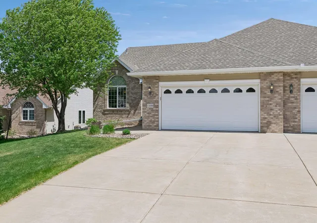 Homes for sale in Rosemount, MN | 13890 Blanca Ct, Rosemount, MN 55068 | MLS# 7043079