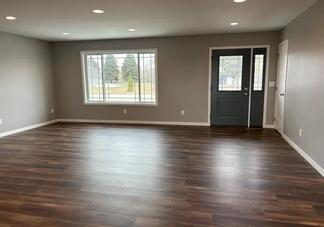 4th image of 2008 Nelson Dr, Thief River Falls, MN 56701 | MLS# 7043095